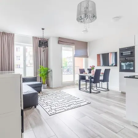 De Lux Z Ogrodem Apartment