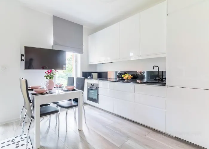 De Lux Z Ogrodem Apartment