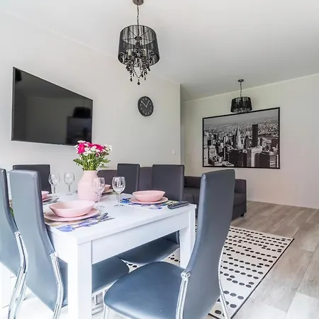 De Lux Z Ogrodem Apartman